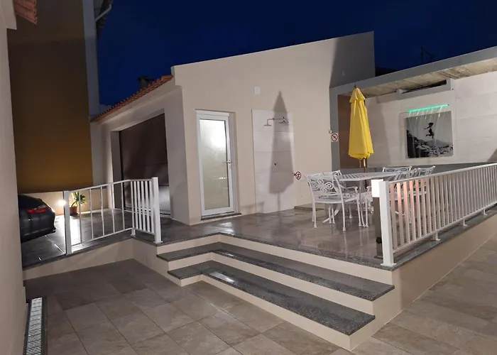 Casa vacanze Zeca Holidays -atalaia Fall Mezanine Ideal Trabalhar Lourinhã