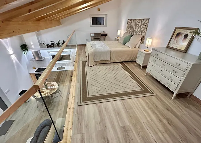 Zeca Holidays -atalaia Fall Mezanine Ideal Trabalhar Feriehus *